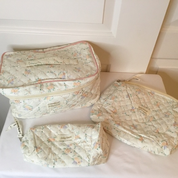 Floral Quilted Cotton Cosmetic Bag Toiletry Bag 3 pack - Picture 3 of 6